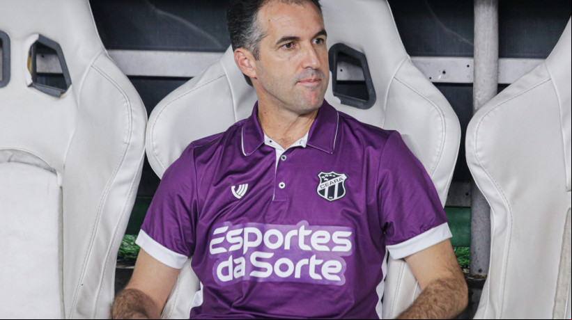 Técnico Léo Condé no jogo Ceará x Botafogo-SP, no Castelão, pelo Campeonato Brasileiro Série B 2024